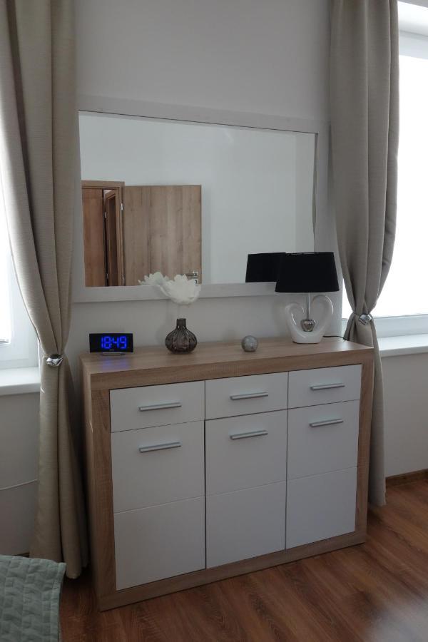Apartmany Rubin Nesvady Exterior foto