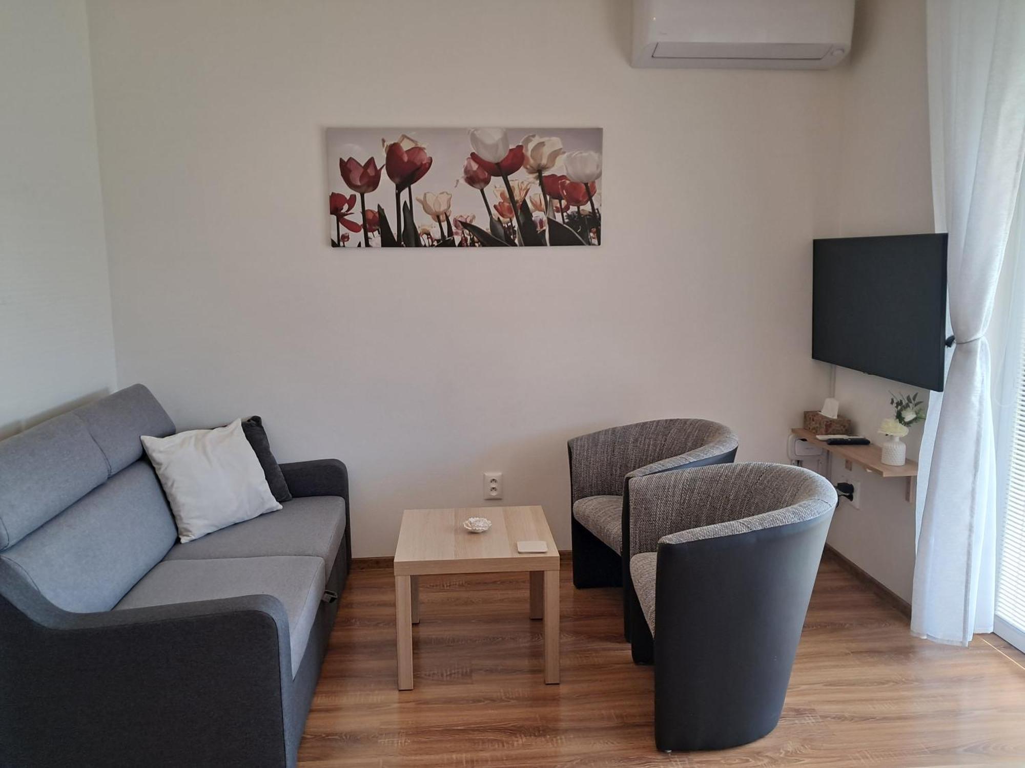 Apartmany Rubin Nesvady Exterior foto