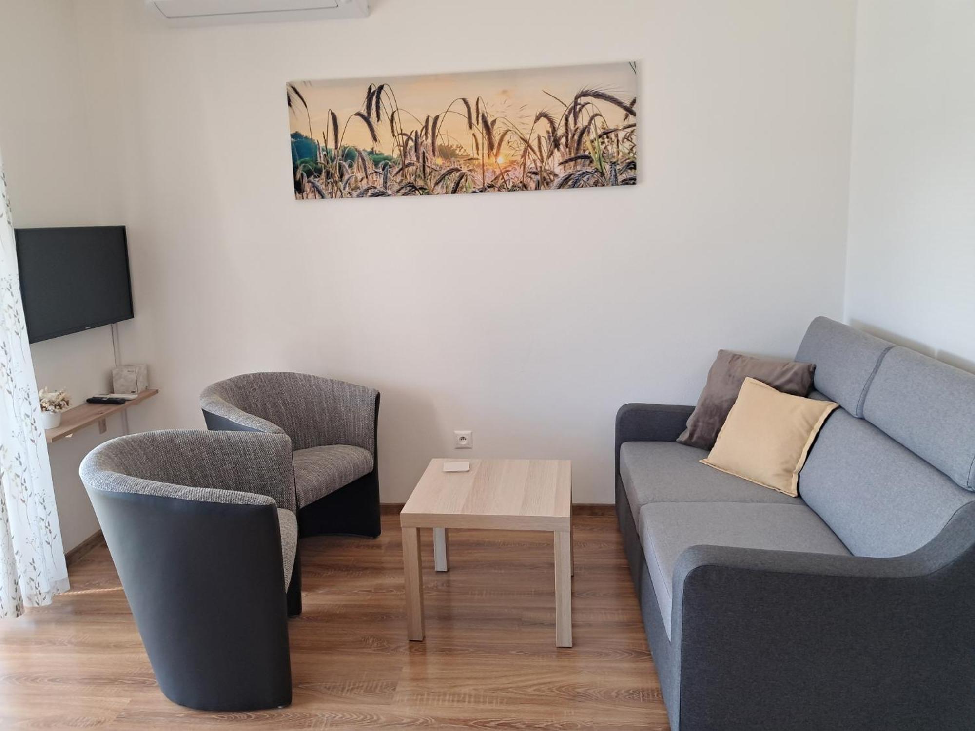 Apartmany Rubin Nesvady Exterior foto